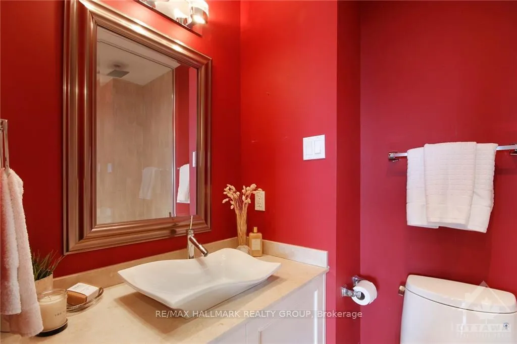 Photo 13 of Unit 1801, 20 The Driveway Drive, Ottawa — HOMEH