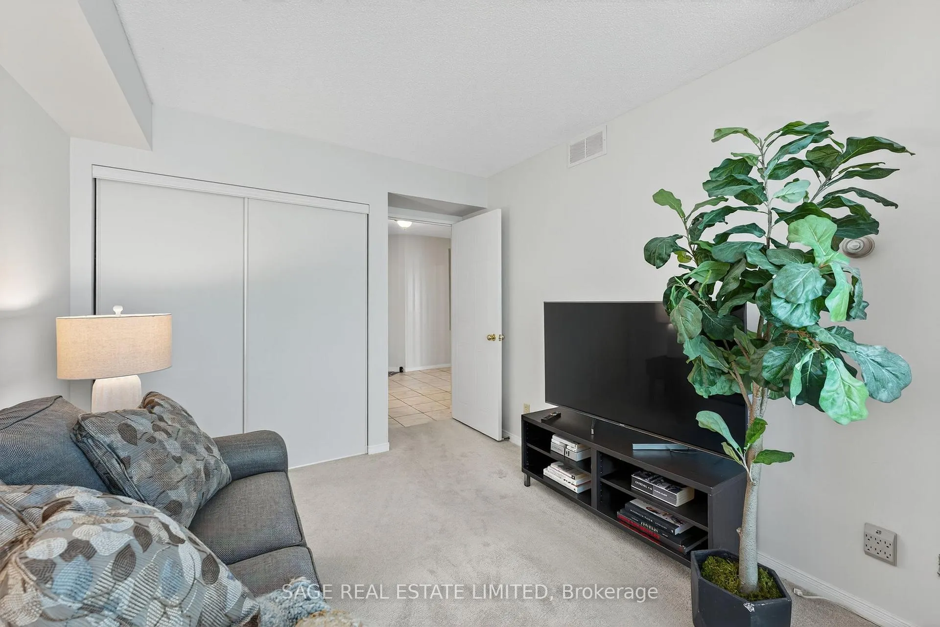Photo 18 of Unit 706, 150 Dunlop Street E, Barrie, City Centre — HOMEH