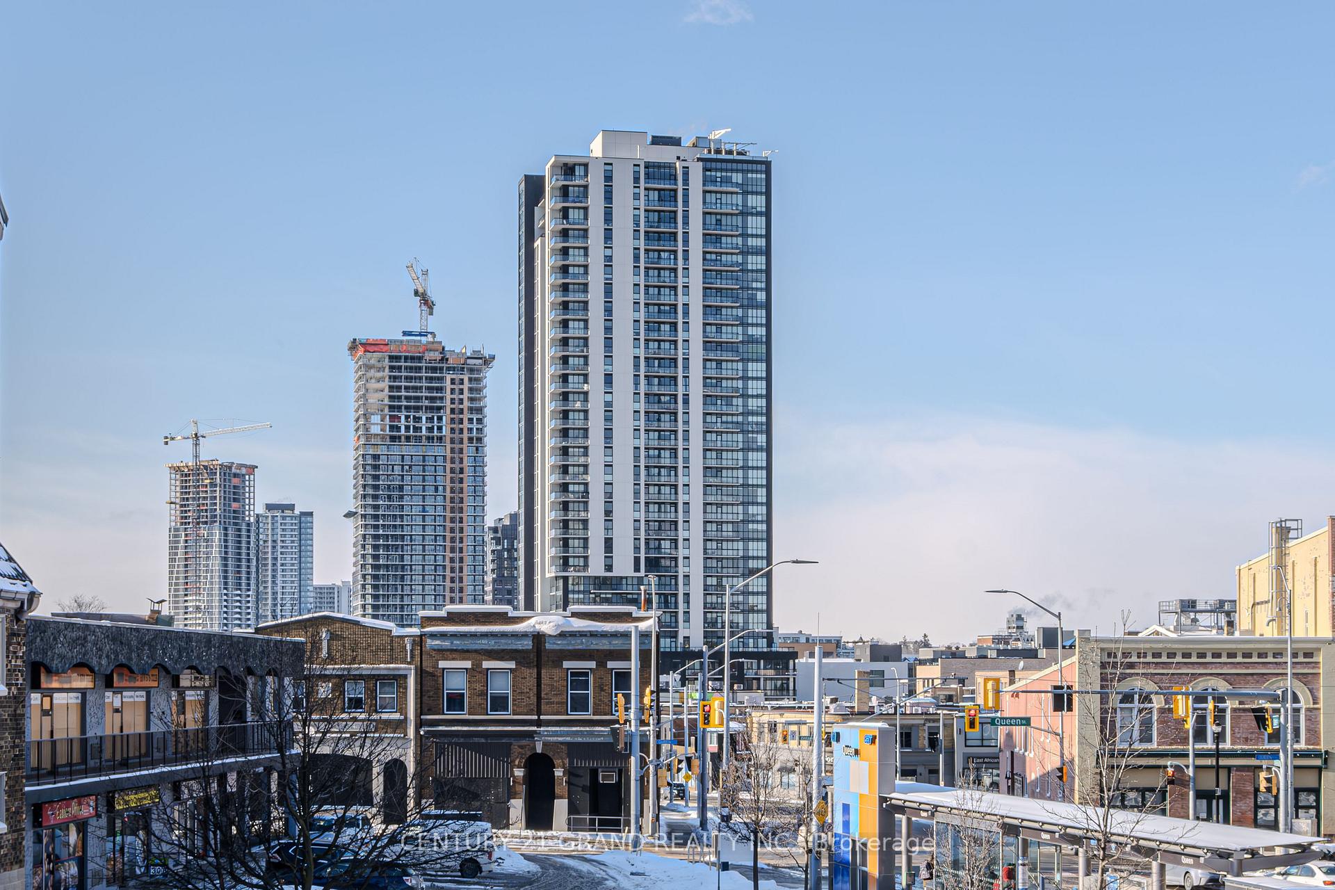 Front of Unit 503, 60 Charles Street W