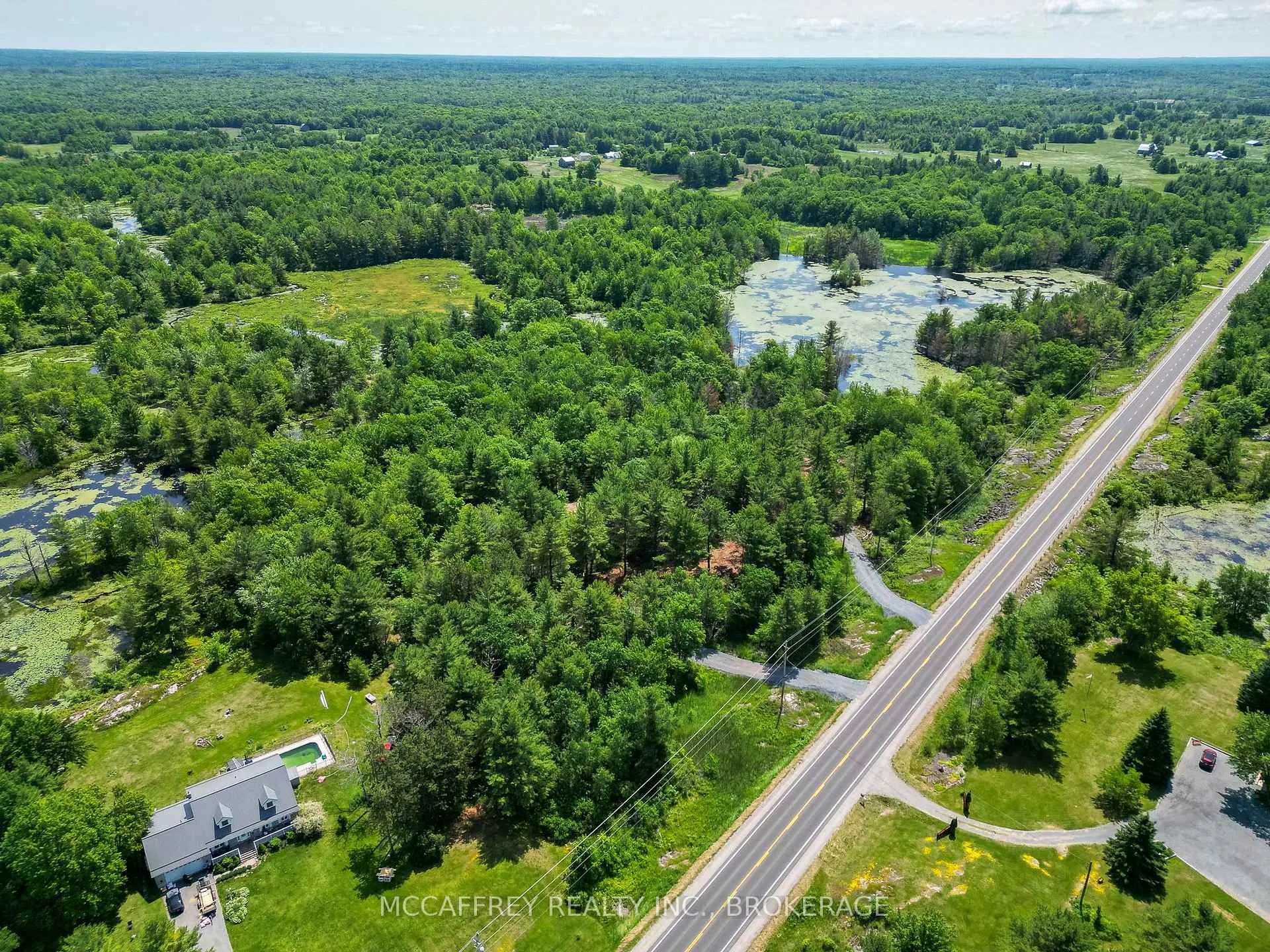 Photo 2 of 9804 Highway 38, Frontenac, Frontenac Centre — HOMEH