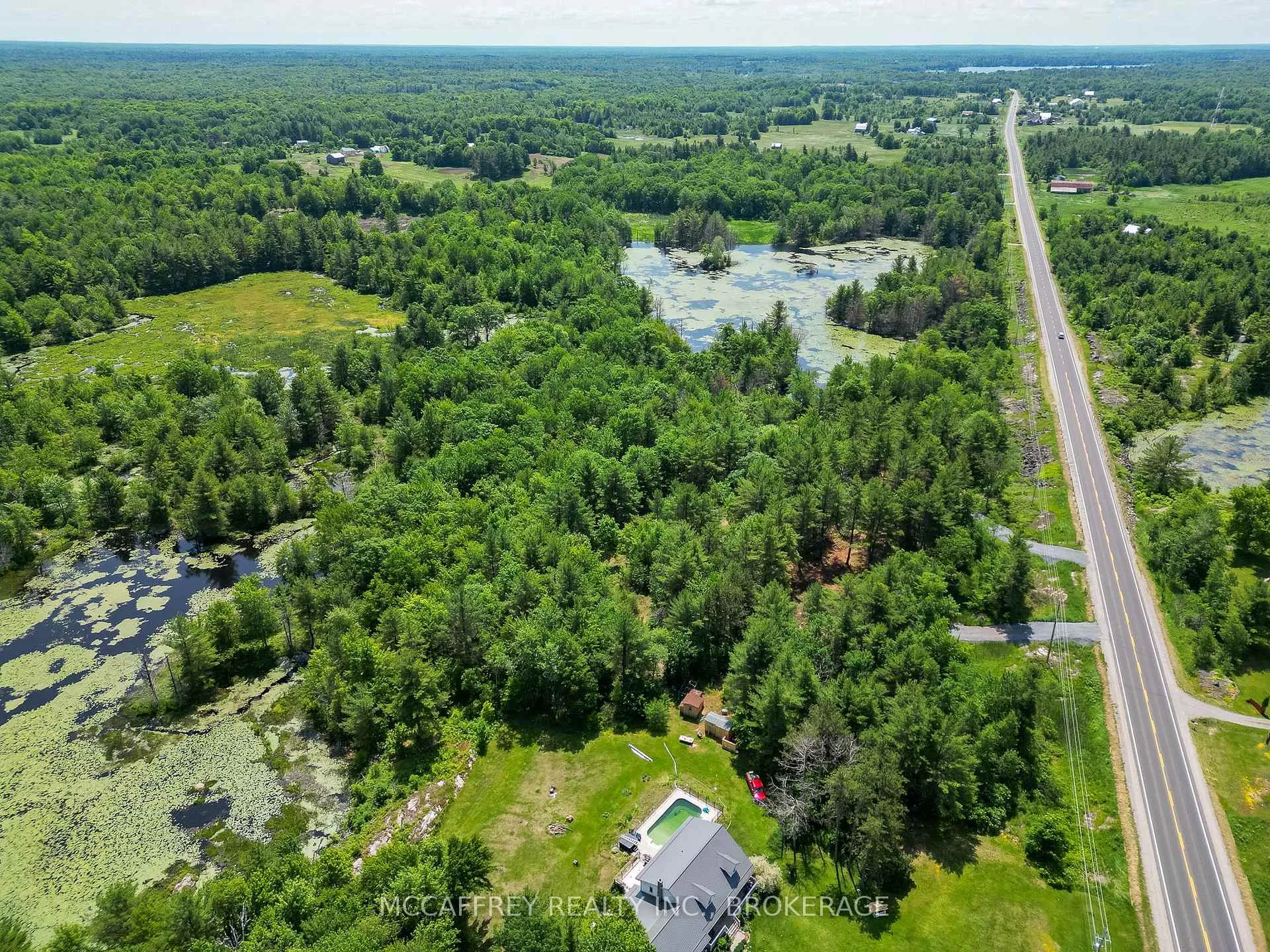 Photo 6 of 9804 Highway 38, Frontenac, Frontenac Centre — HOMEH