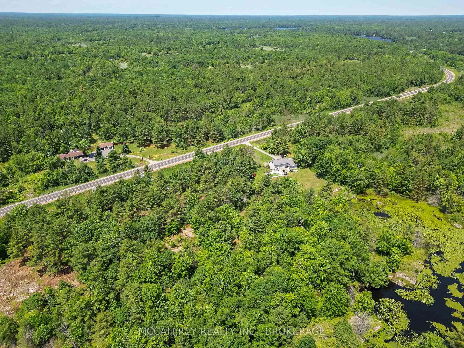 Photo 7 of 9804 Highway 38, Frontenac, Frontenac Centre — HOMEH