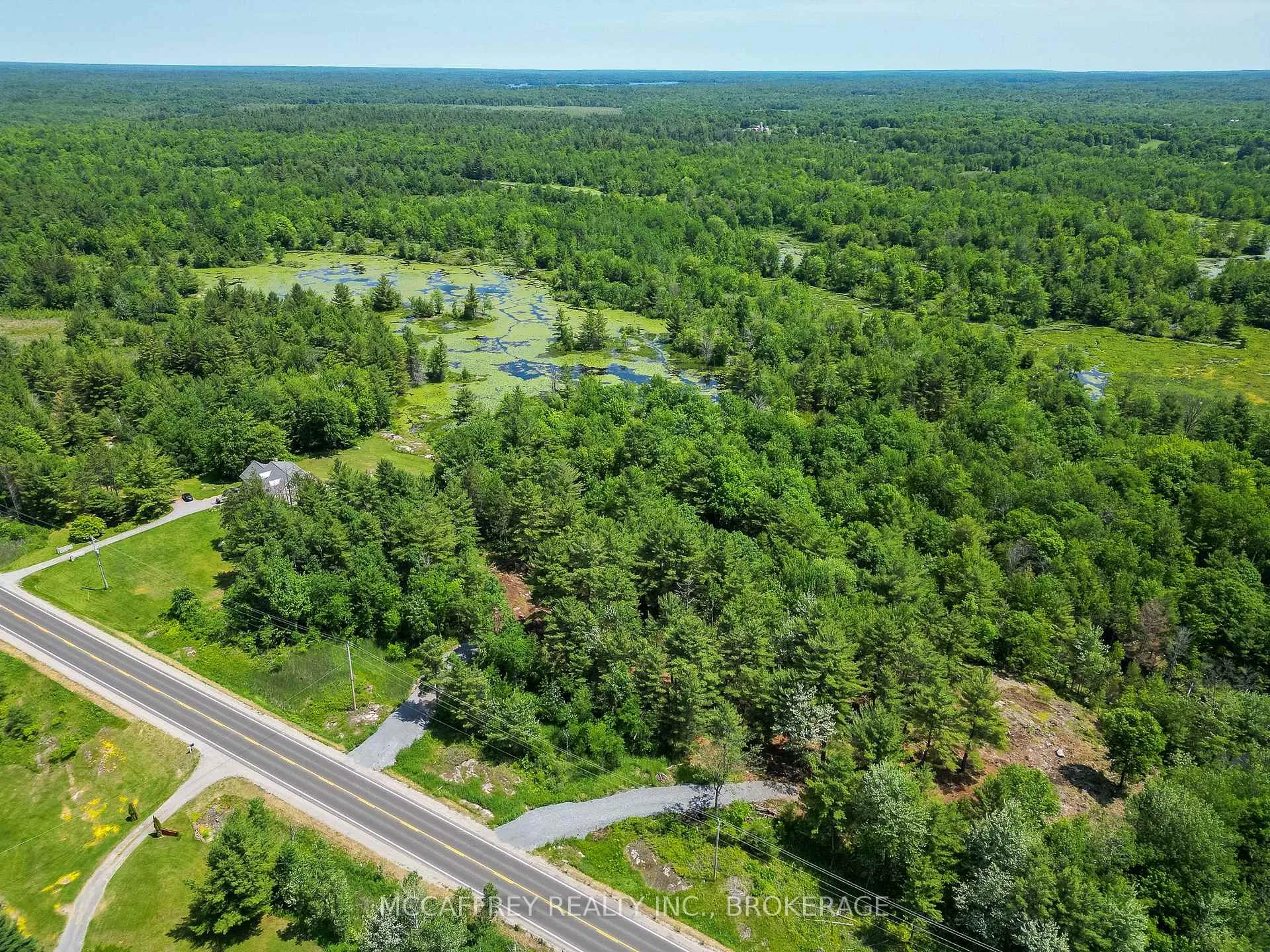 Photo 8 of 9804 Highway 38, Frontenac, Frontenac Centre — HOMEH