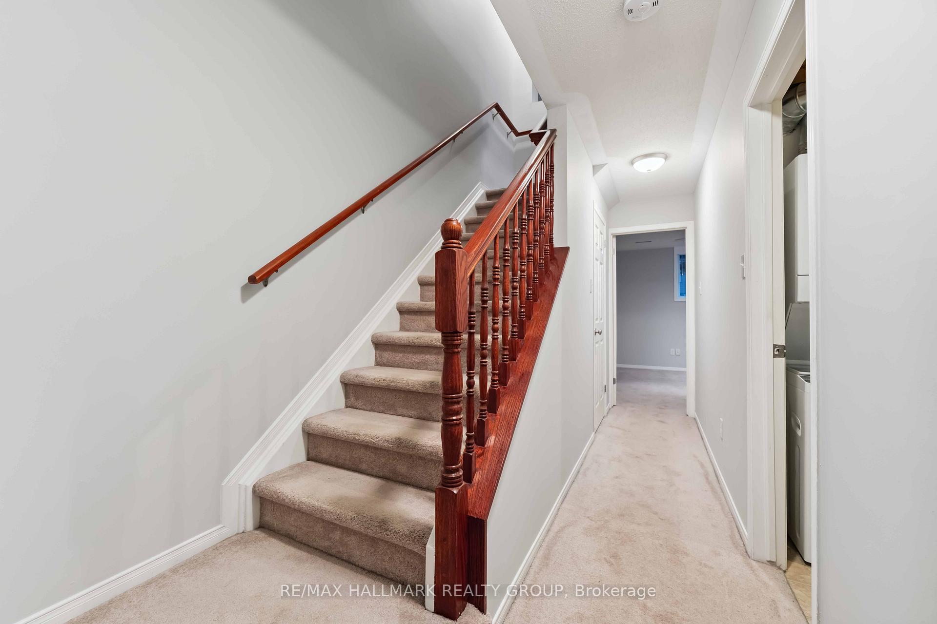 Photo 15 of 34 Bonfield Private, Ottawa, Avalon East — HOMEH