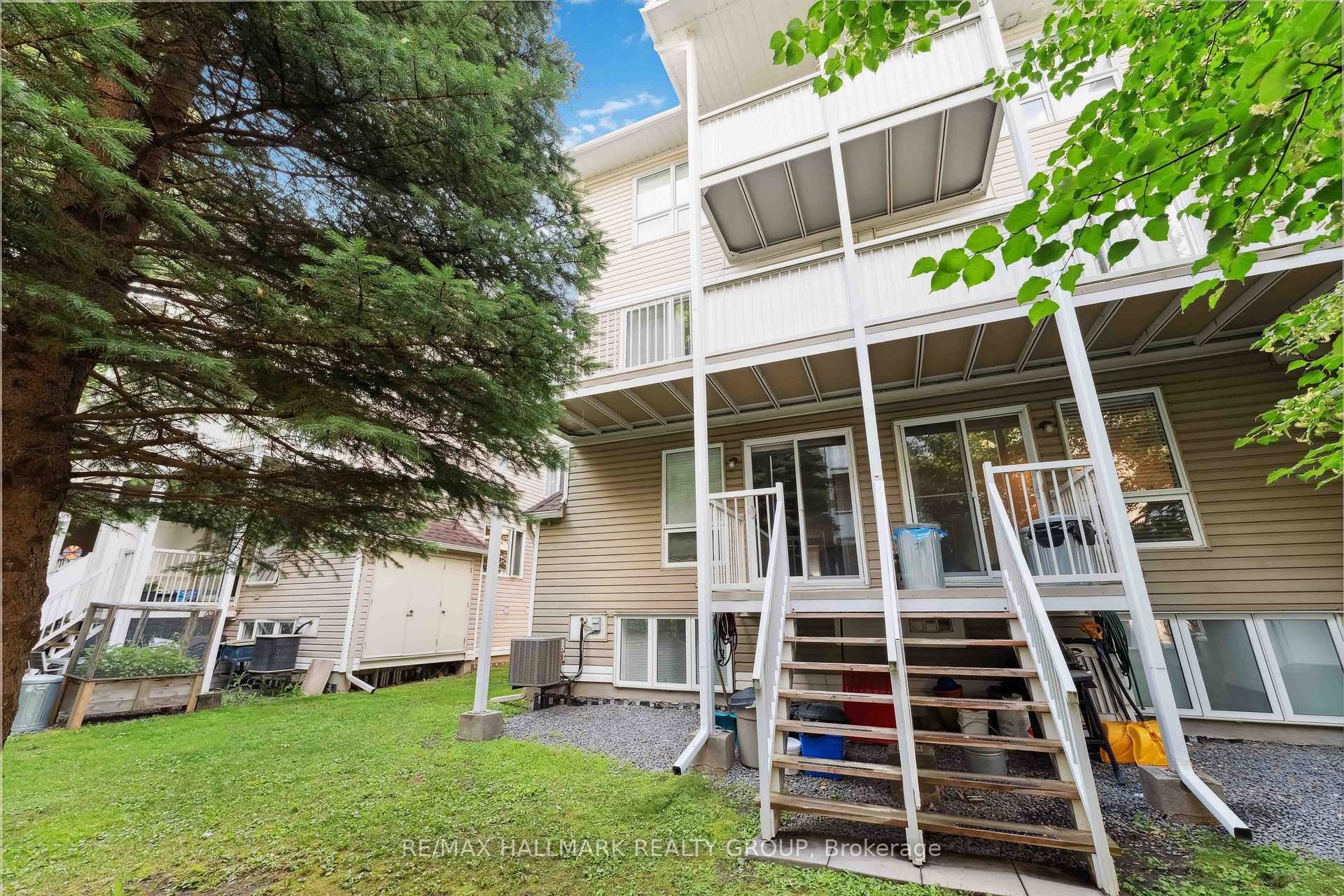 Photo 27 of 34 Bonfield Private, Ottawa, Avalon East — HOMEH