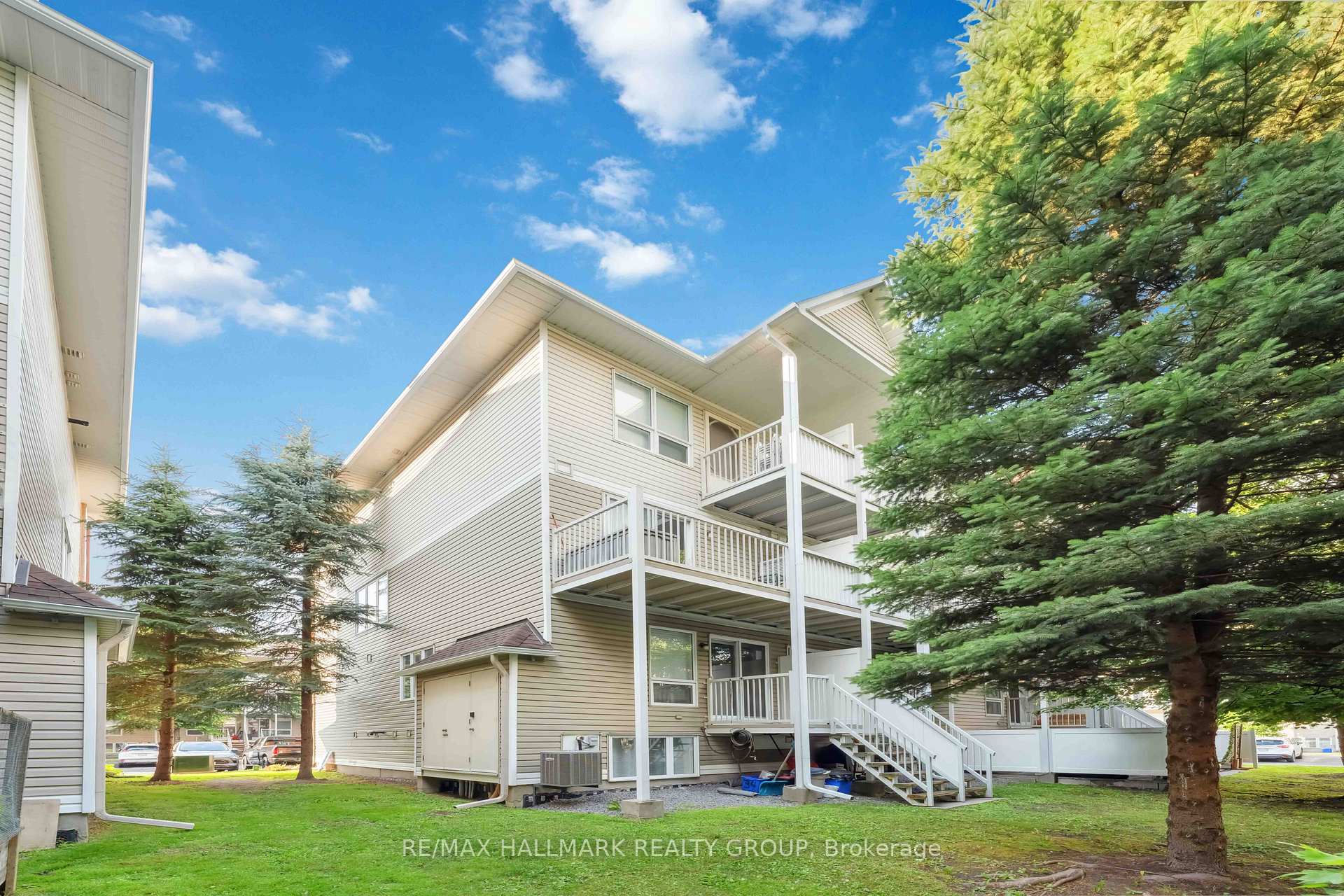 Photo 28 of 34 Bonfield Private, Ottawa, Avalon East — HOMEH