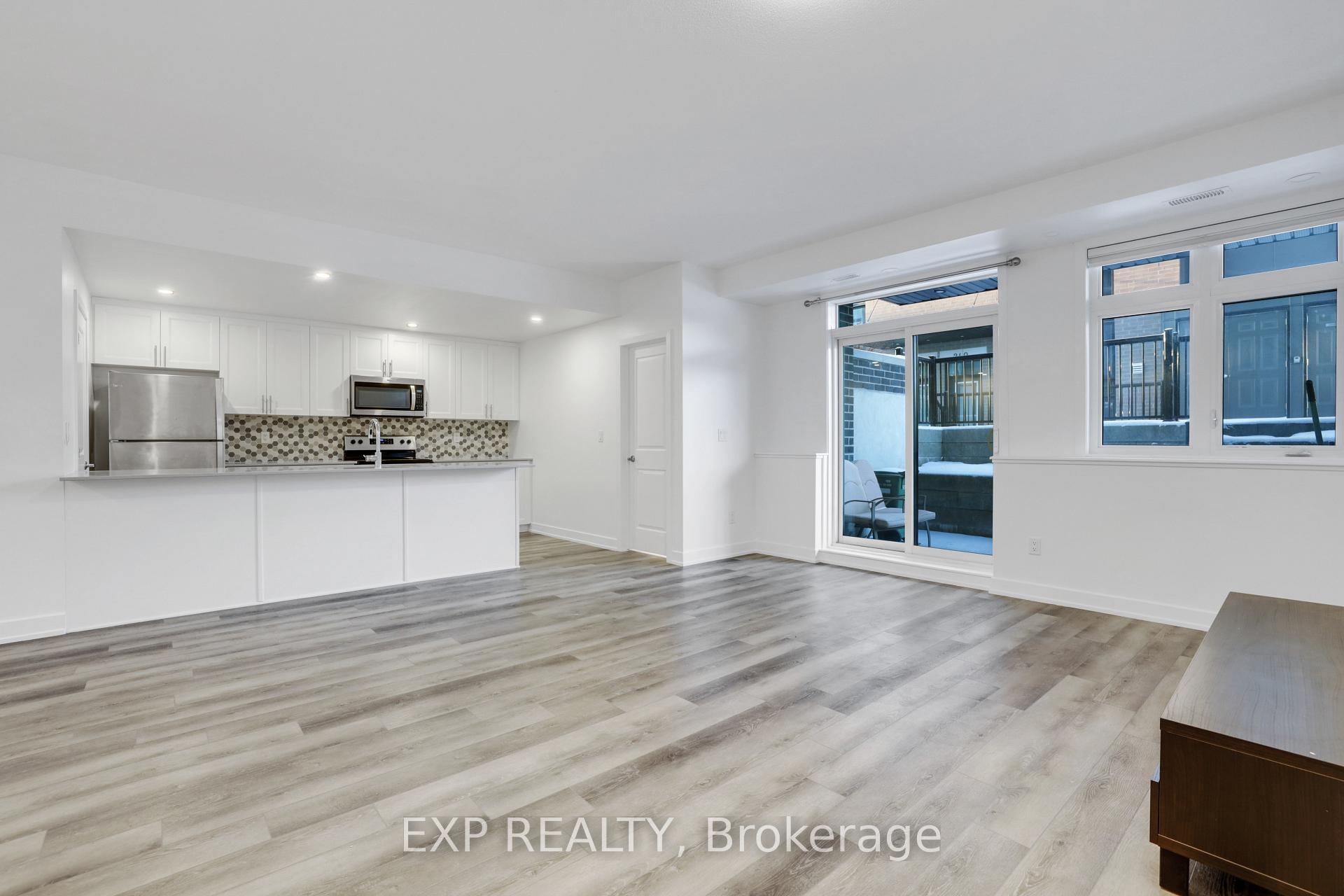 Photo 9 of 133 Fairweather Street, Ottawa, Leitrim — HOMEH