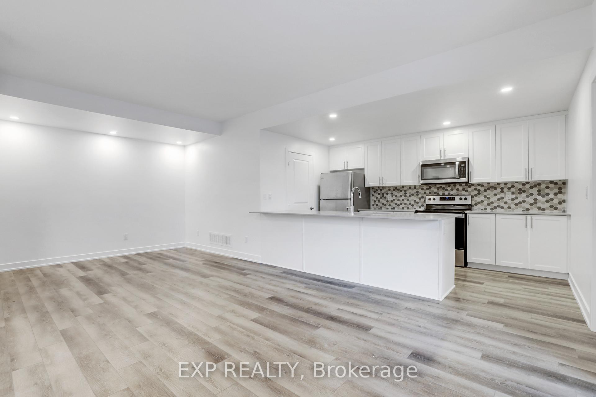 Photo 13 of 133 Fairweather Street, Ottawa, Leitrim — HOMEH