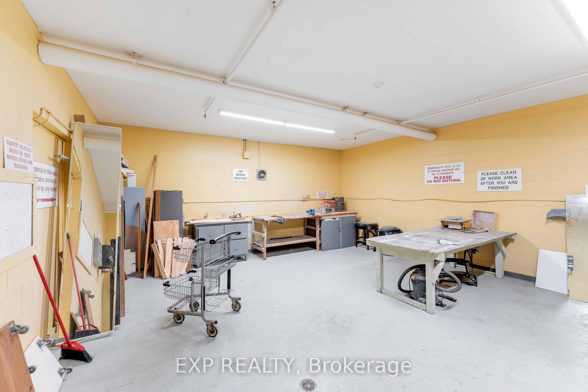 Photo 32 of Unit 914, 1505 Baseline Road, Ottawa, Copeland Park — HOMEH