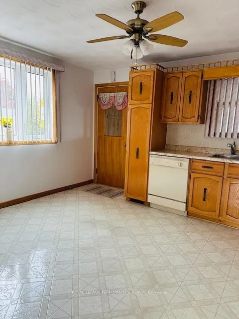 Photo 6 of 604 Eleventh Street E, Cornwall — HOMEH