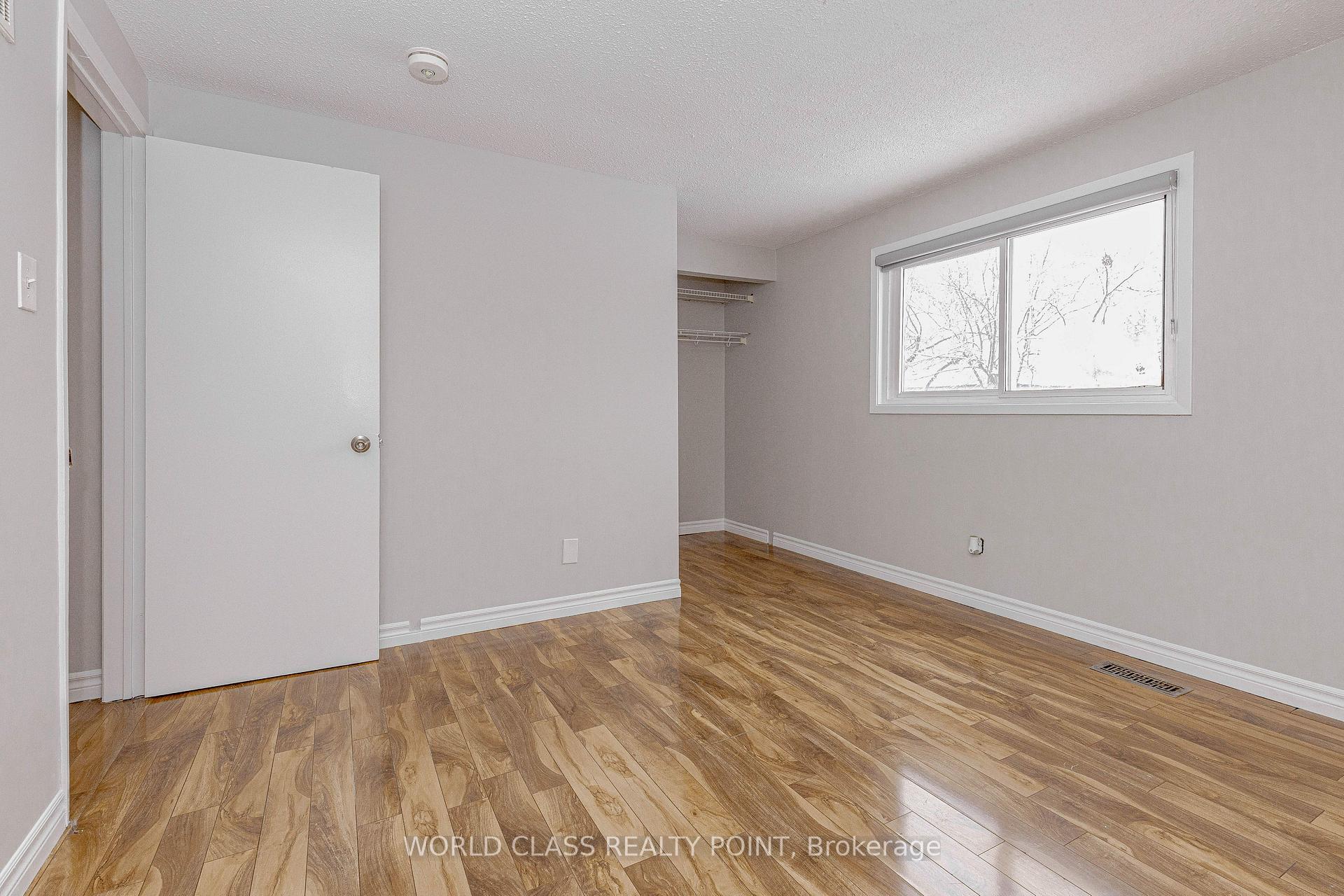 Photo 20 of 4 Dafoe Crescent, Brampton, Fletcher's West — HOMEH