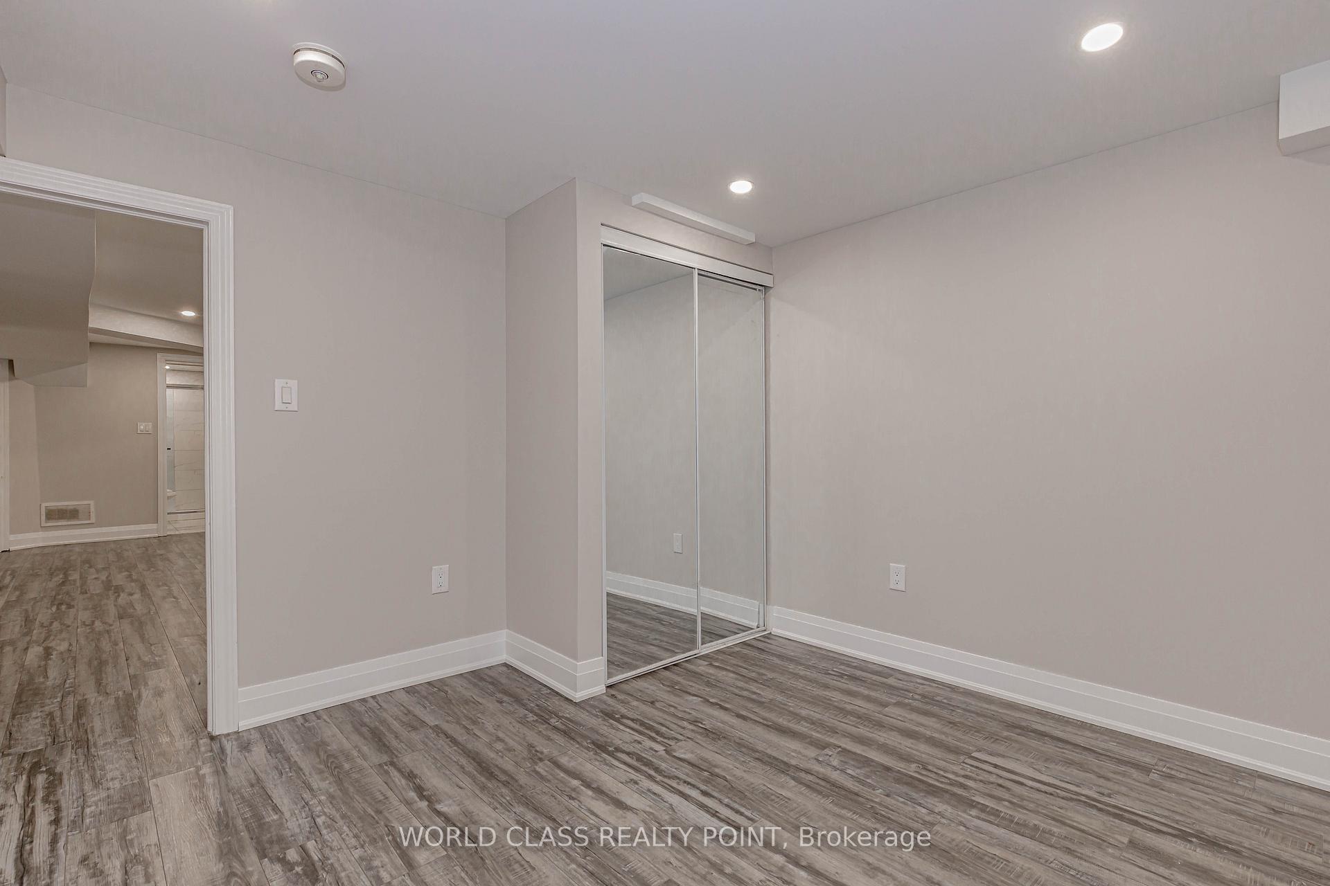 Photo 28 of 4 Dafoe Crescent, Brampton, Fletcher's West — HOMEH