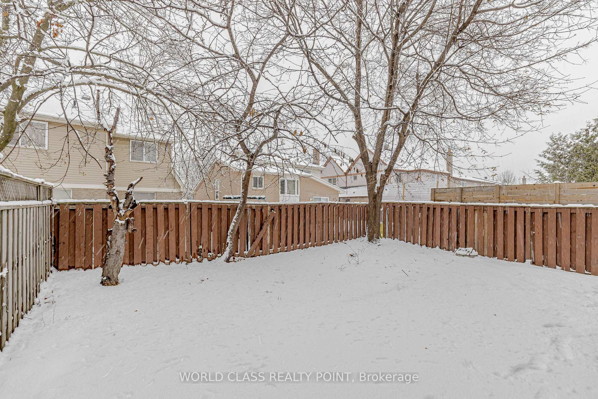 Photo 31 of 4 Dafoe Crescent, Brampton, Fletcher's West — HOMEH