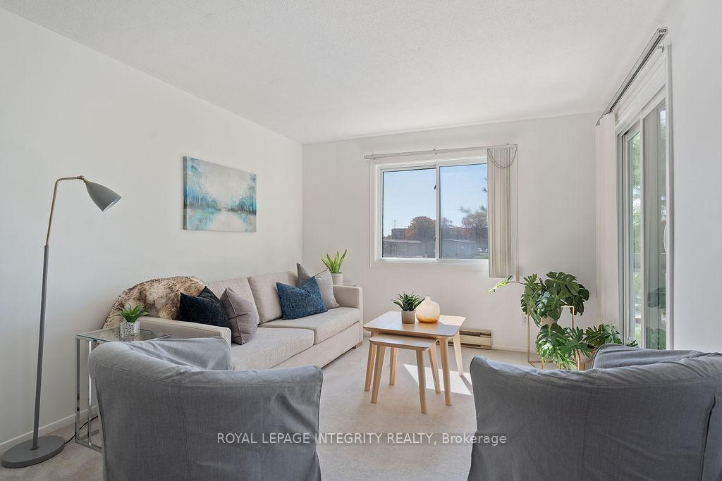 Photo 6 of Unit 206, 212 Viewmount Drive, Ottawa, Borden Farm/Stewart Farm/Carleton Heights/Parkwood Hills — HOMEH