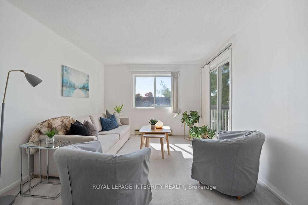 Photo 8 of Unit 206, 212 Viewmount Drive, Ottawa, Borden Farm/Stewart Farm/Carleton Heights/Parkwood Hills — HOMEH