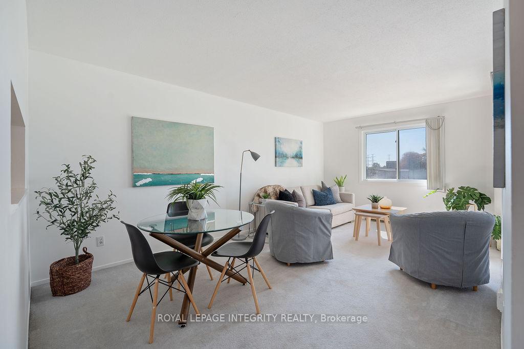 Photo 11 of Unit 206, 212 Viewmount Drive, Ottawa, Borden Farm/Stewart Farm/Carleton Heights/Parkwood Hills — HOMEH