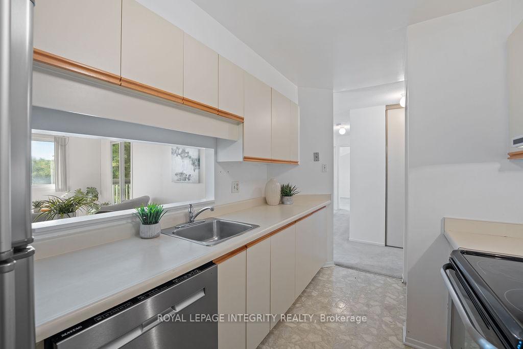 Photo 18 of Unit 206, 212 Viewmount Drive, Ottawa, Borden Farm/Stewart Farm/Carleton Heights/Parkwood Hills — HOMEH