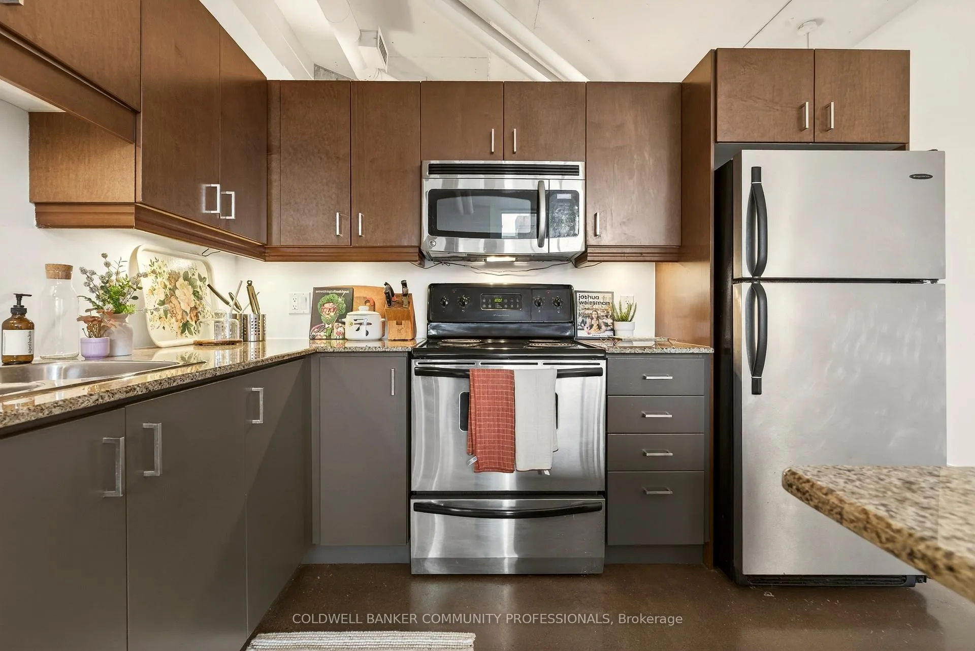 Photo 18 of Unit 503, 66 Bay Street S, Hamilton, Durand — HOMEH