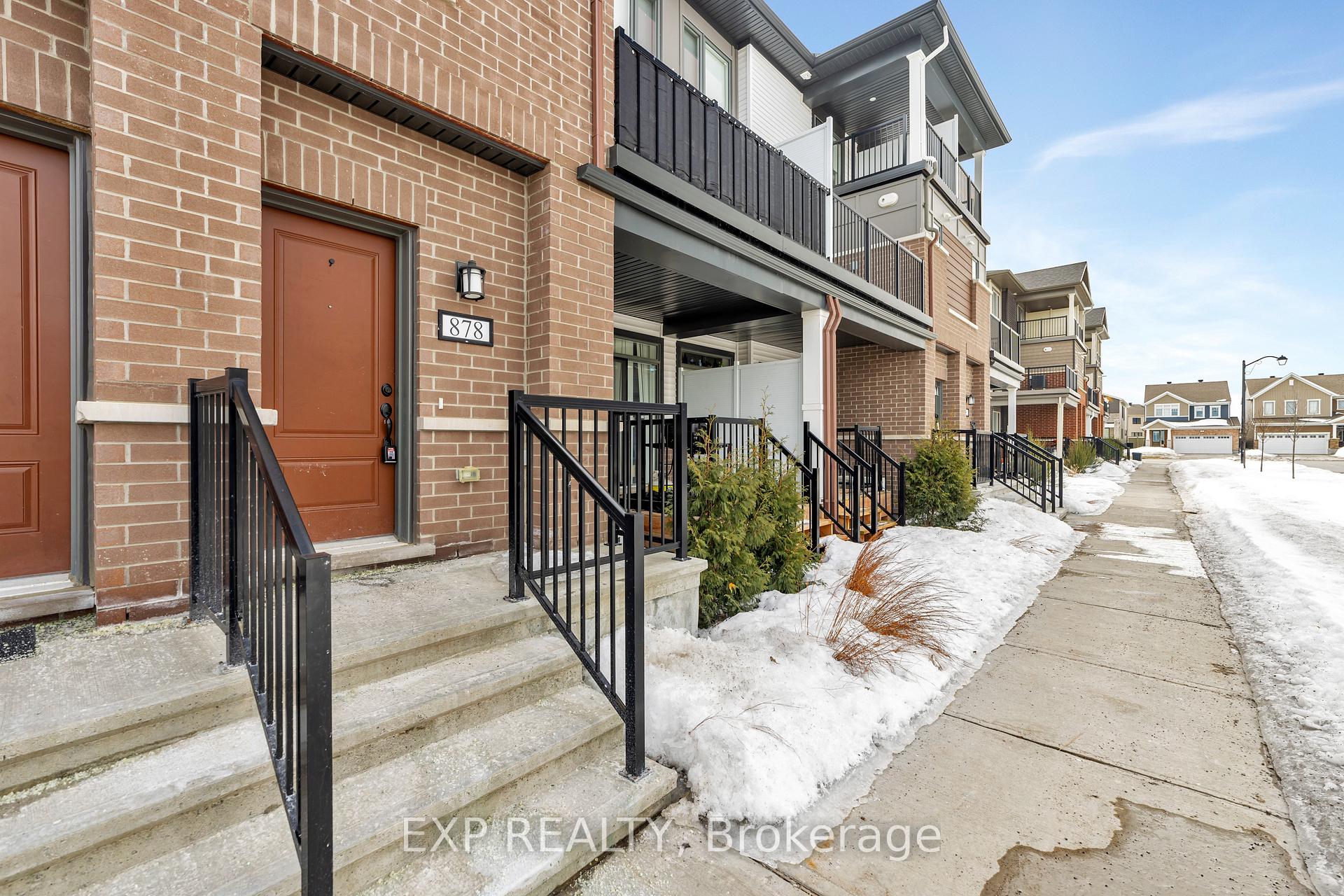 Photo 2 of 878 Atlas Terrace, Ottawa, Kanata - Emerald Meadows/Trailwest — HOMEH