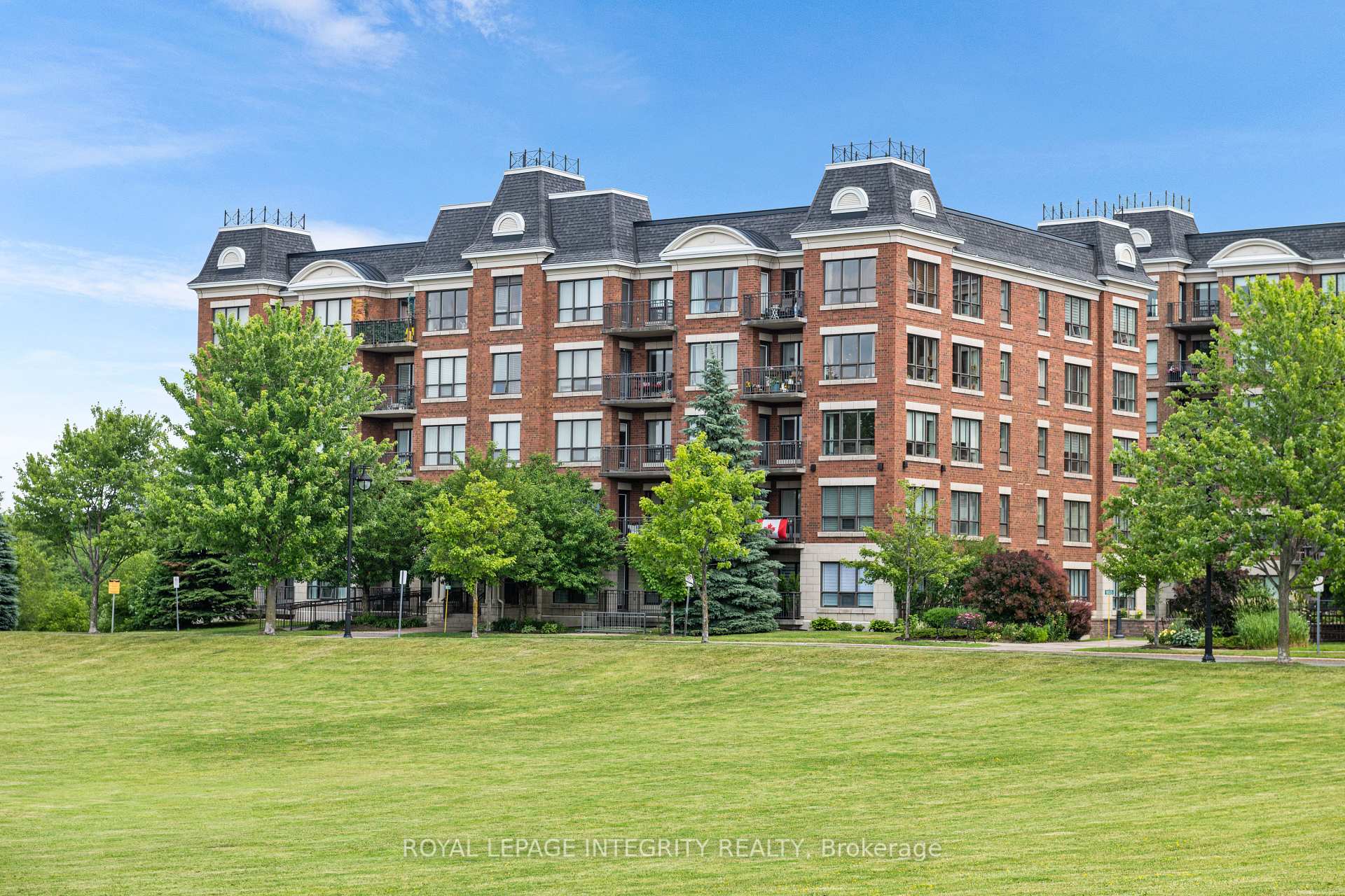 Photo 4 of Unit 324, 905 Beauparc Private, Ottawa, Cyrville — HOMEH
