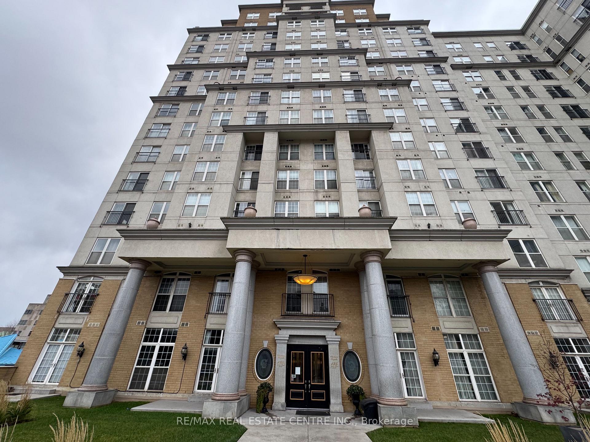 Front of Unit 302, 135 James Street S