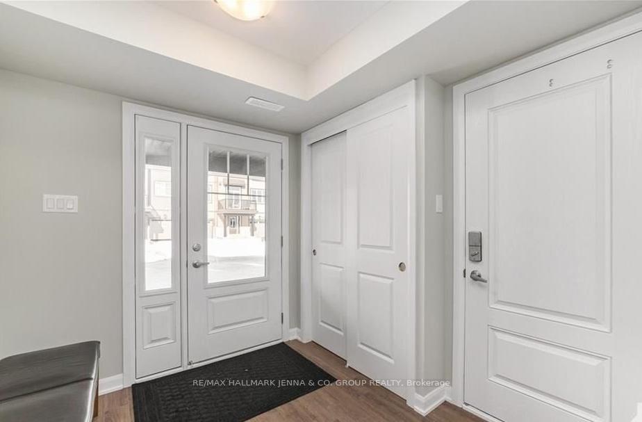 Photo 4 of 520 Galmoy Way, Ottawa, Barrhaven - Half Moon Bay — HOMEH