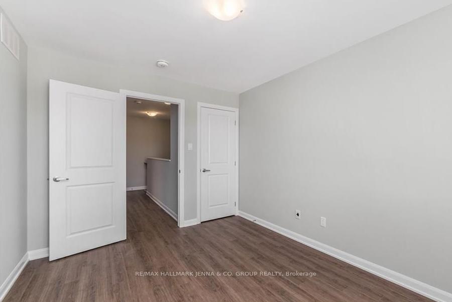 Photo 18 of 520 Galmoy Way, Ottawa, Barrhaven - Half Moon Bay — HOMEH