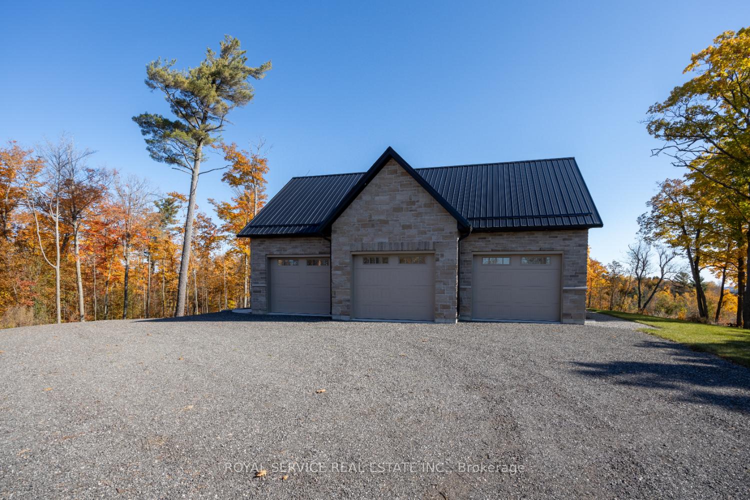 Photo 4 of 493 Bland Line, Cavan Monaghan, Cavan Twp — HOMEH