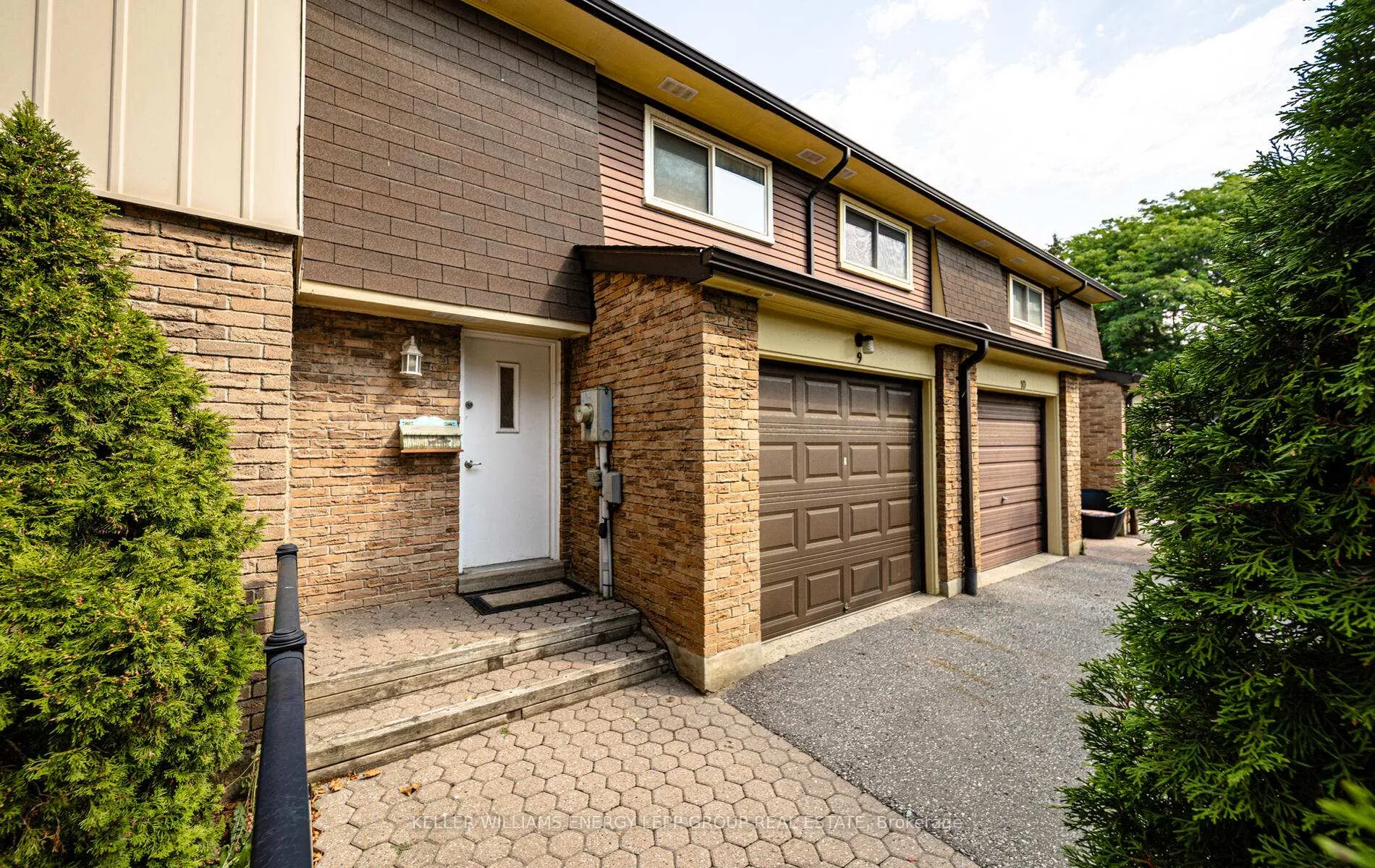 Photo 2 of Unit 9, 945 Burns Street W, Whitby, Lynde Creek — HOMEH