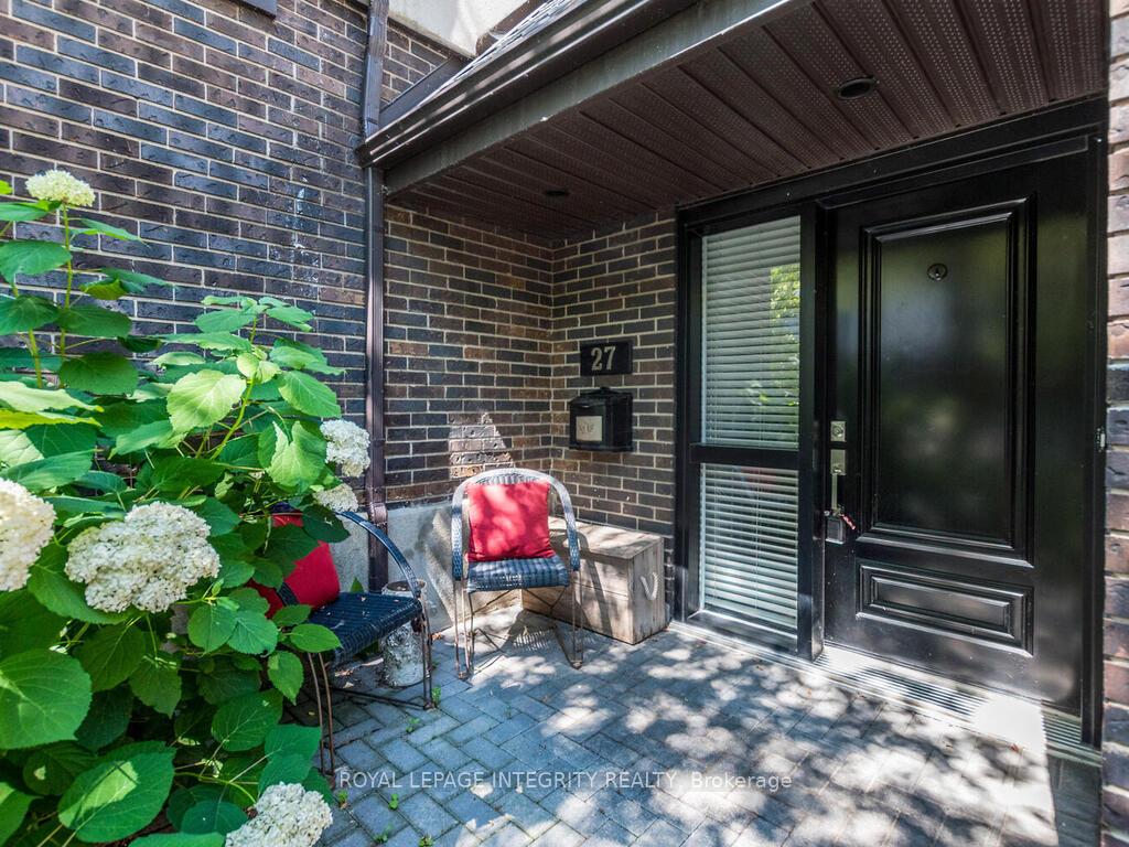 Photo 2 of Unit 27, 655 Richmond Road, Ottawa, Woodroffe — HOMEH