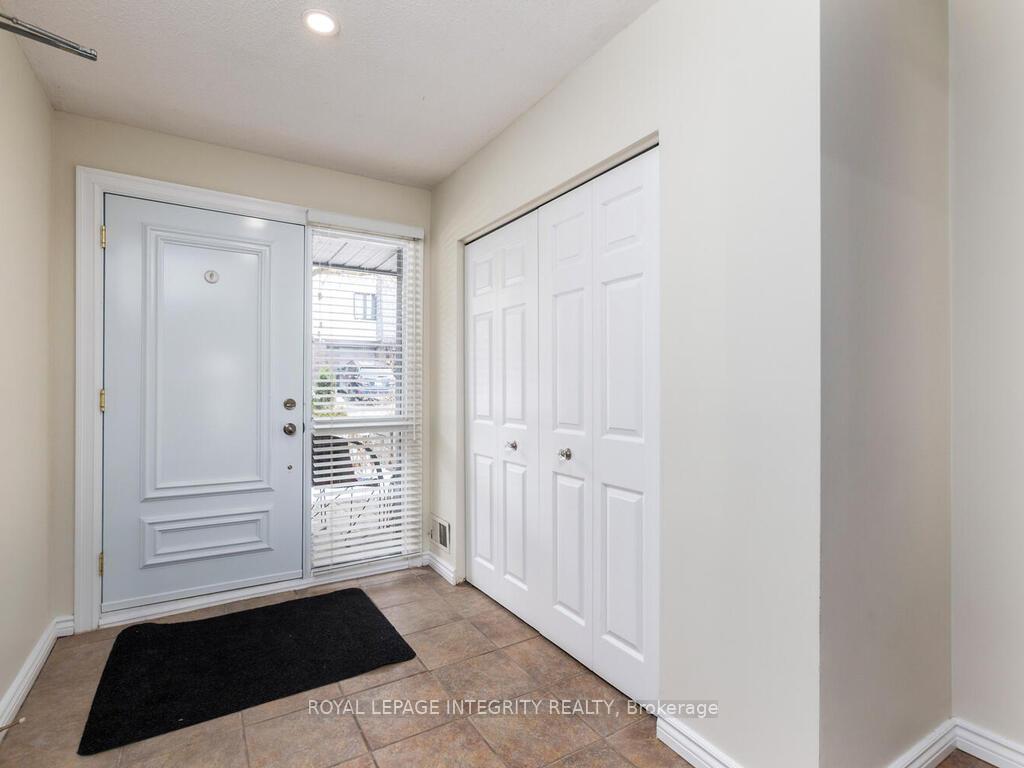 Photo 3 of Unit 27, 655 Richmond Road, Ottawa, Woodroffe — HOMEH