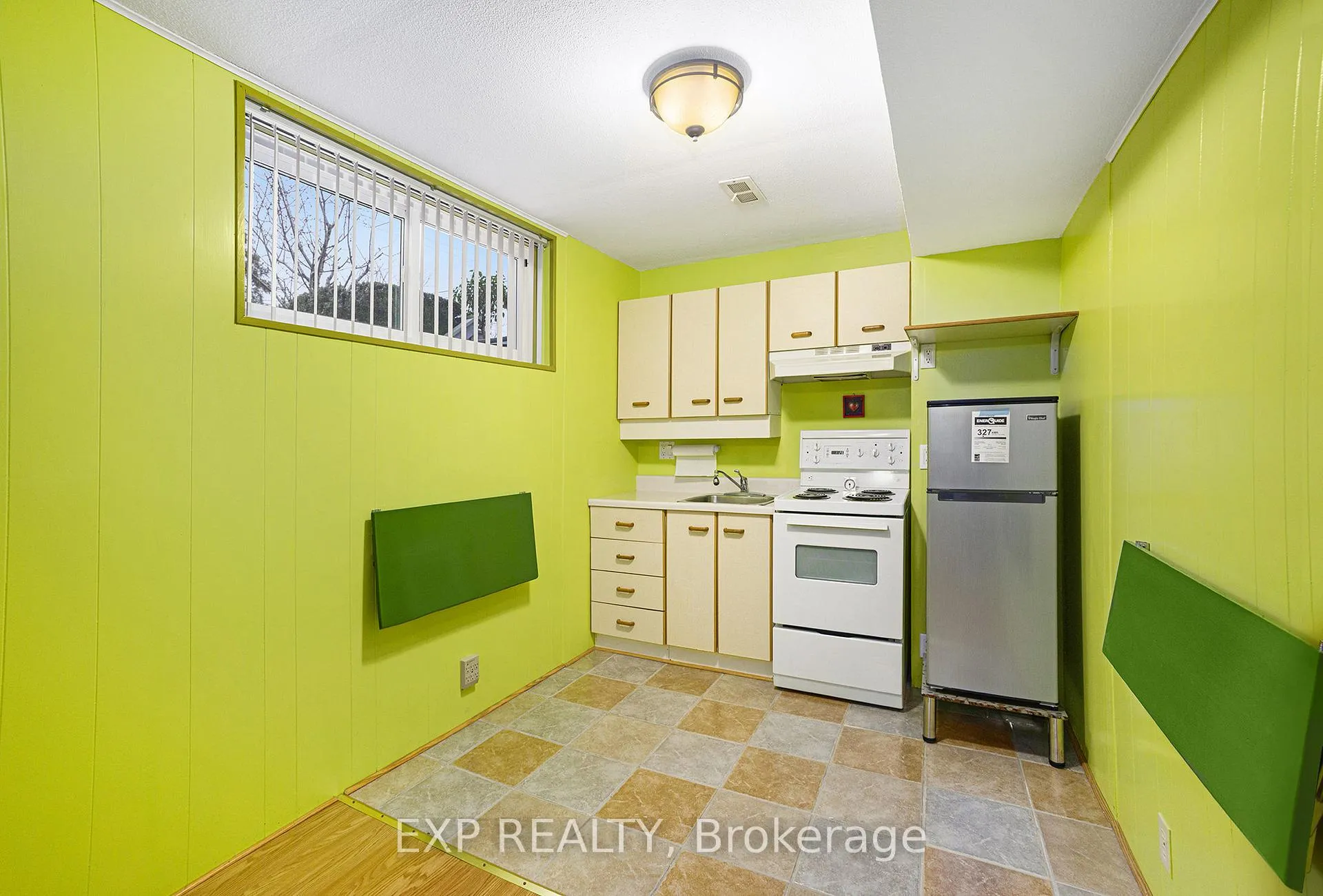 Photo 29 of 41 Wigan Drive, Ottawa, Borden Farm/Stewart Farm/Carleton Heights/Parkwood Hills — HOMEH