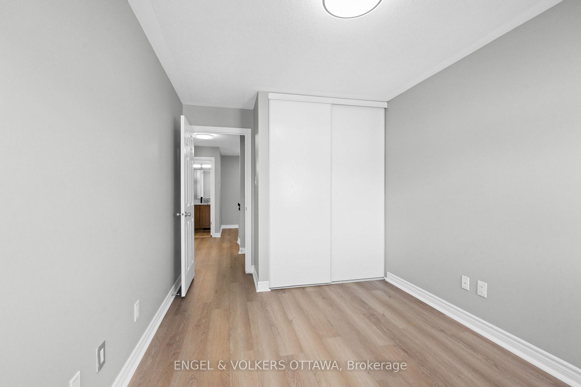 Photo 30 of Unit B, 261 Titanium Private, Ottawa, Convent Glen North — HOMEH