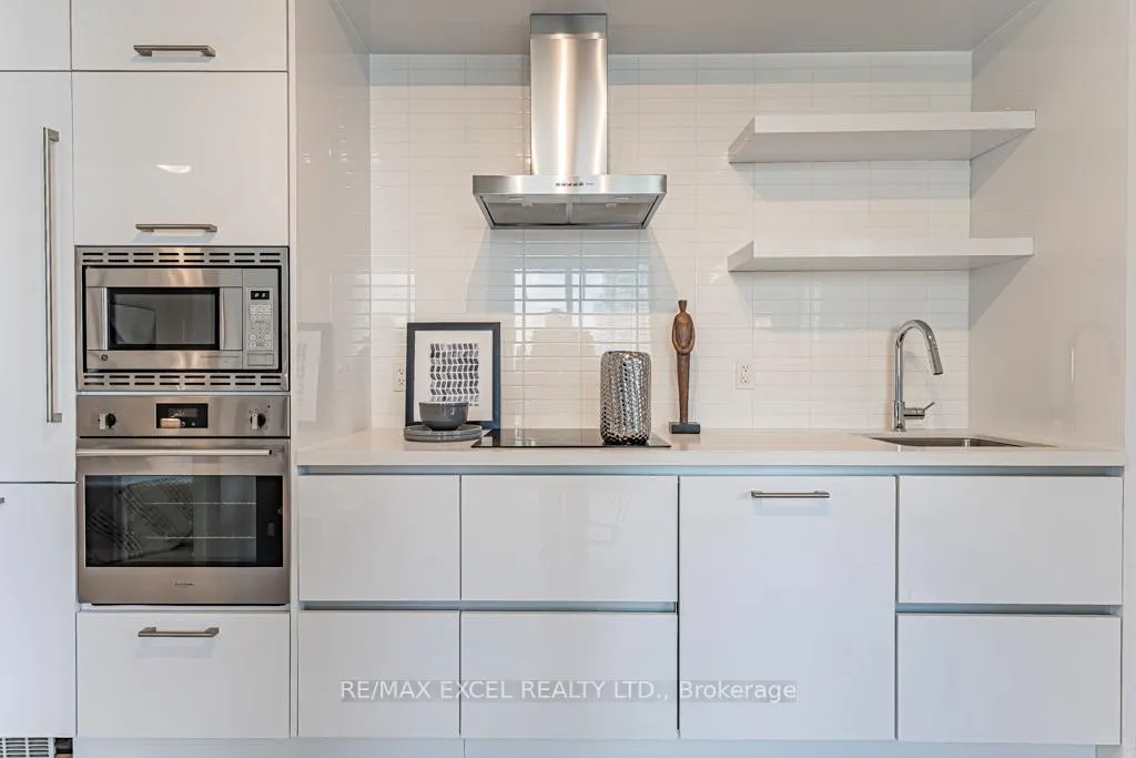 Photo 13 of Unit 1302, 2221 Yonge Street, Toronto, Mount Pleasant West — HOMEH