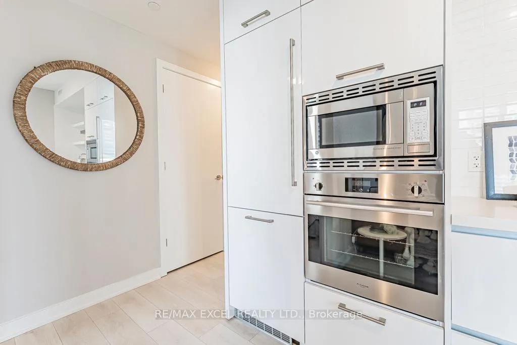 Photo 15 of Unit 1302, 2221 Yonge Street, Toronto, Mount Pleasant West — HOMEH