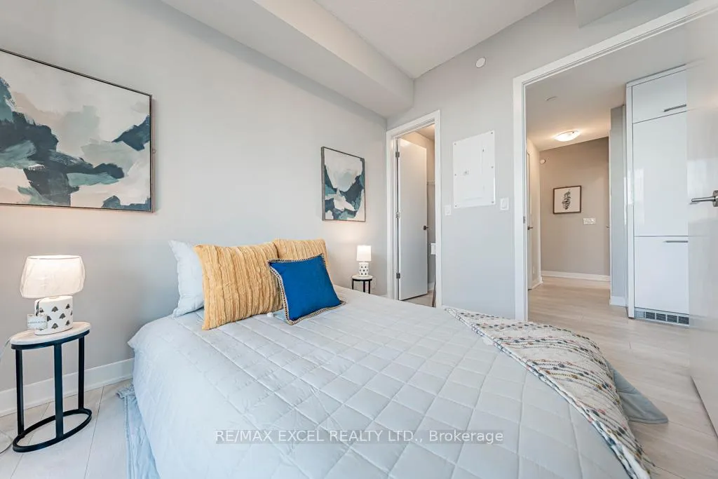 Photo 24 of Unit 1302, 2221 Yonge Street, Toronto, Mount Pleasant West — HOMEH