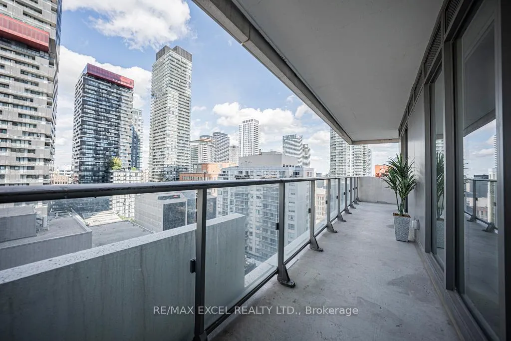 Photo 28 of Unit 1302, 2221 Yonge Street, Toronto, Mount Pleasant West — HOMEH