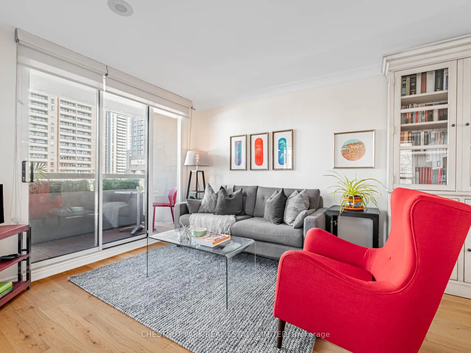 Photo 10 of Unit 505, 253 Merton Street, Toronto, Mount Pleasant West — HOMEH