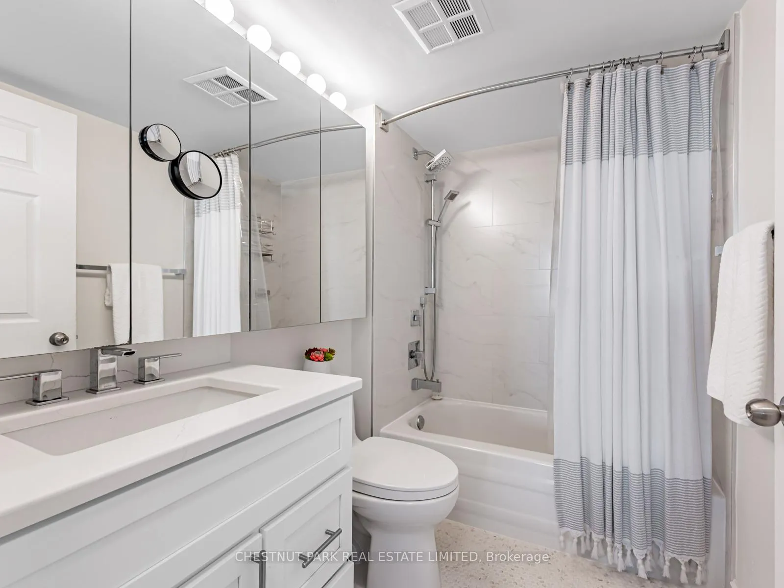 Photo 18 of Unit 505, 253 Merton Street, Toronto, Mount Pleasant West — HOMEH