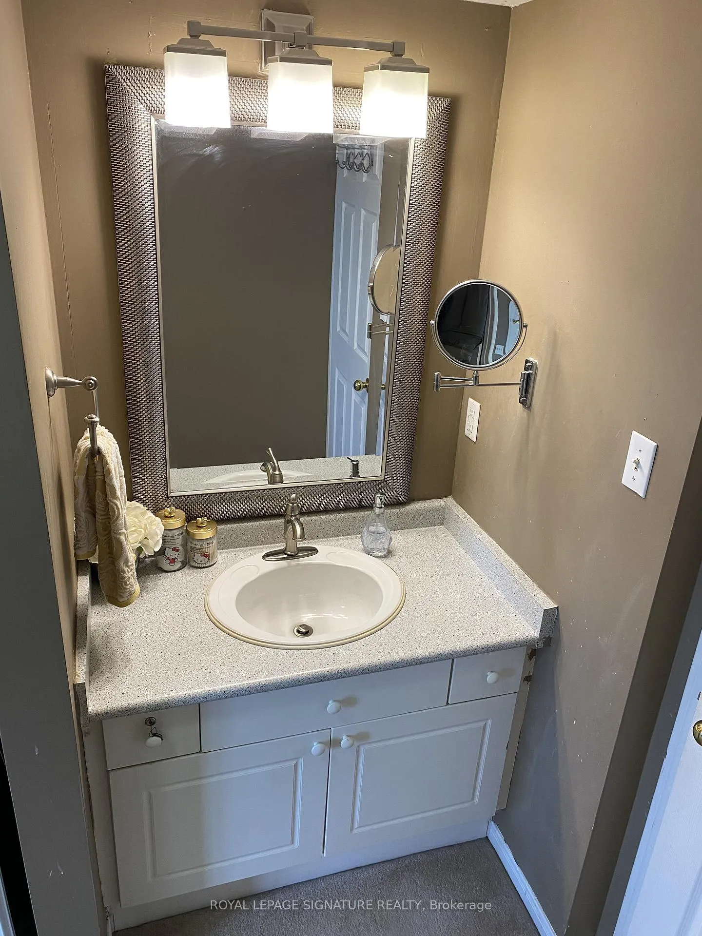 Photo 3 of Unit B207, 98 Cornell Avenue, Markham, Cornell — HOMEH