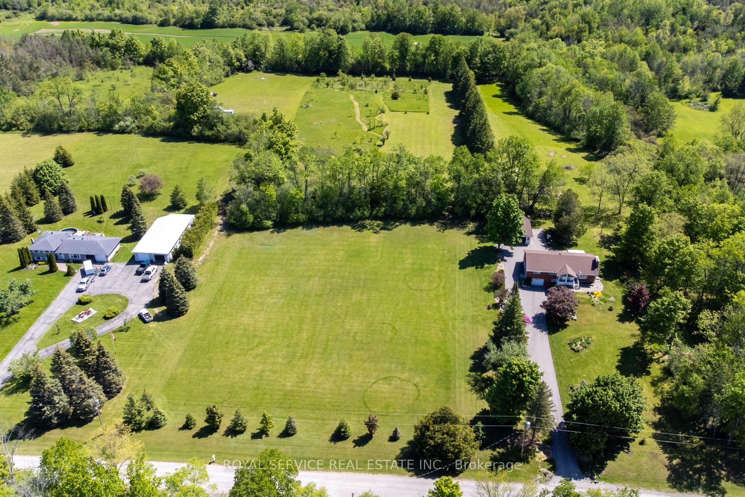 Photo 3 of Highview Crescent, Cavan Monaghan, Cavan Twp — HOMEH