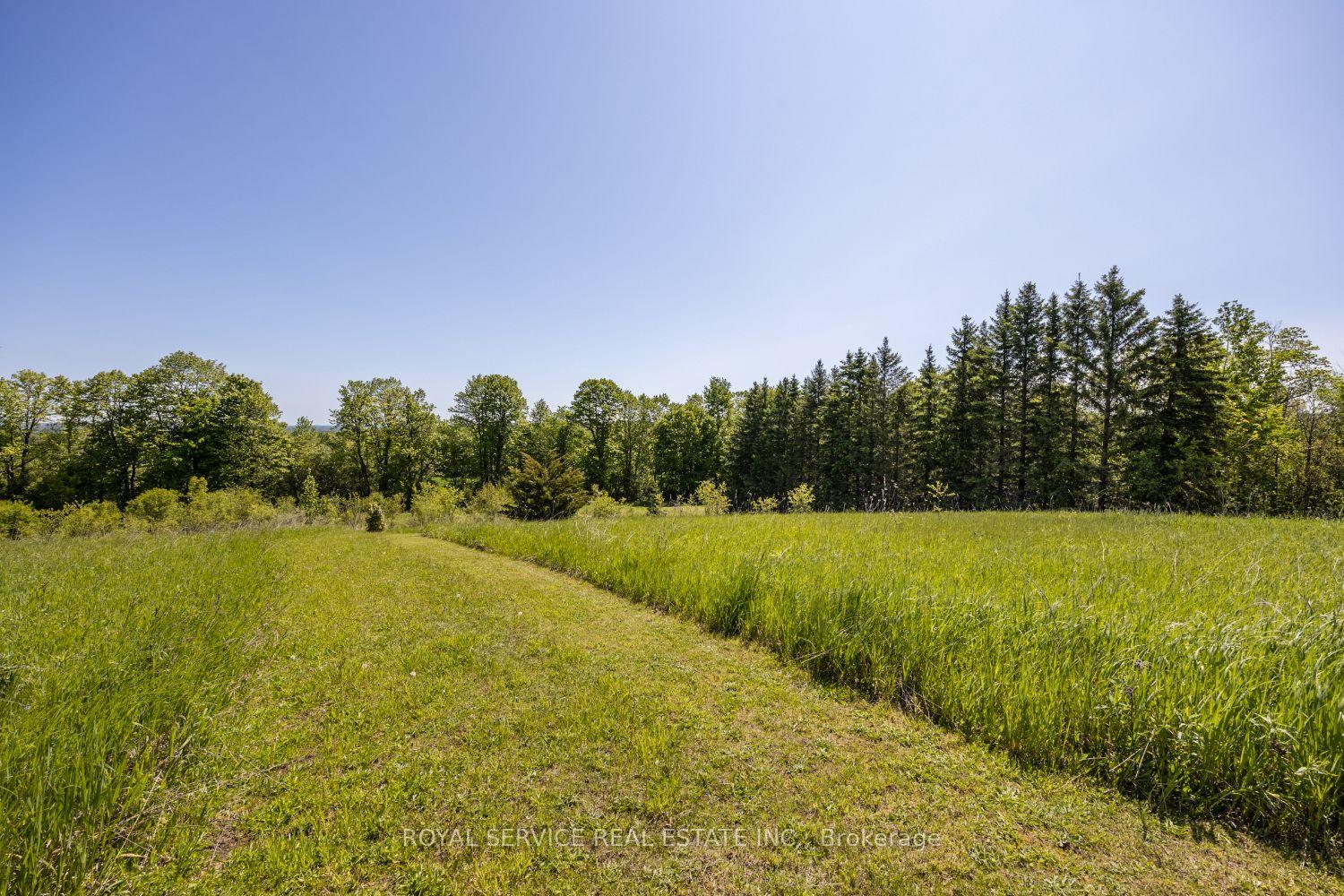 Photo 11 of Highview Crescent, Cavan Monaghan, Cavan Twp — HOMEH
