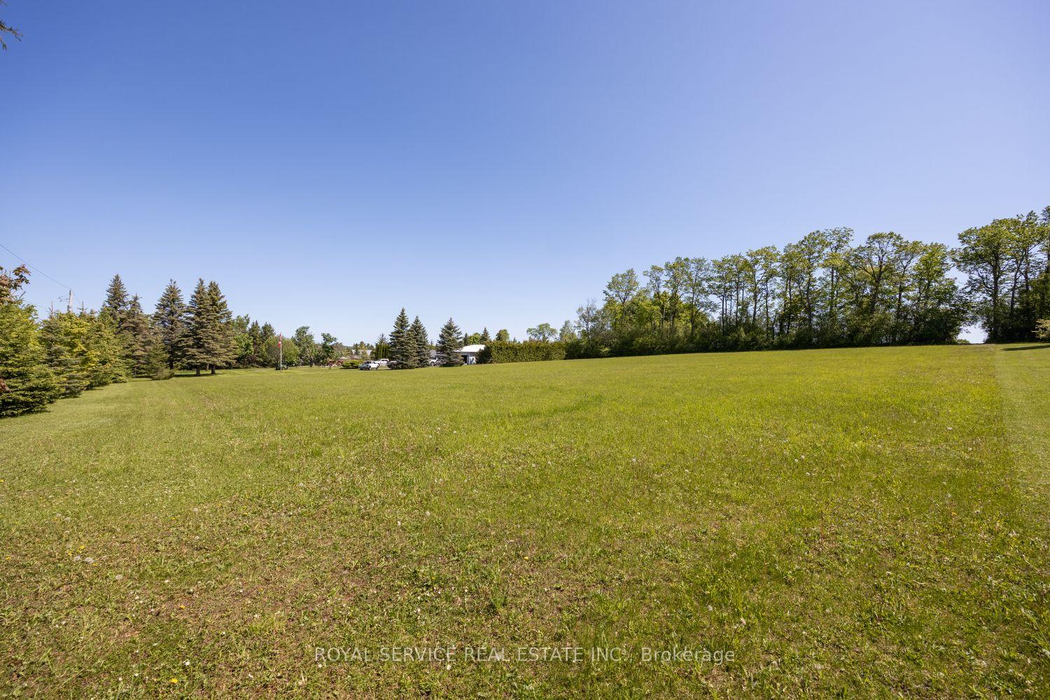 Photo 15 of Highview Crescent, Cavan Monaghan, Cavan Twp — HOMEH