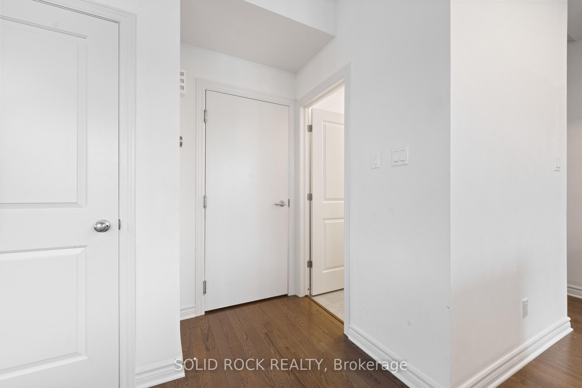 Photo 4 of 616 Compass Street, Ottawa, Mer Bleue/Bradley Estates/Anderson Park — HOMEH