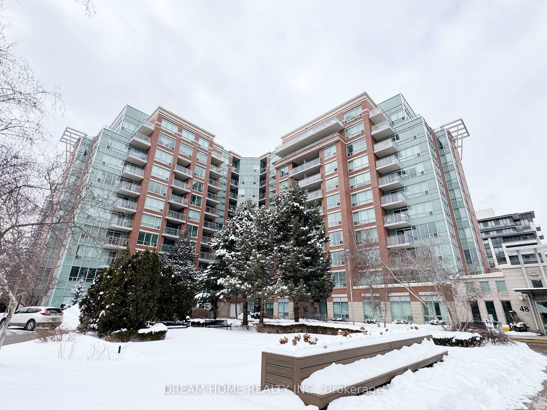 Front of Unit 507, 48 Suncrest Boulevard