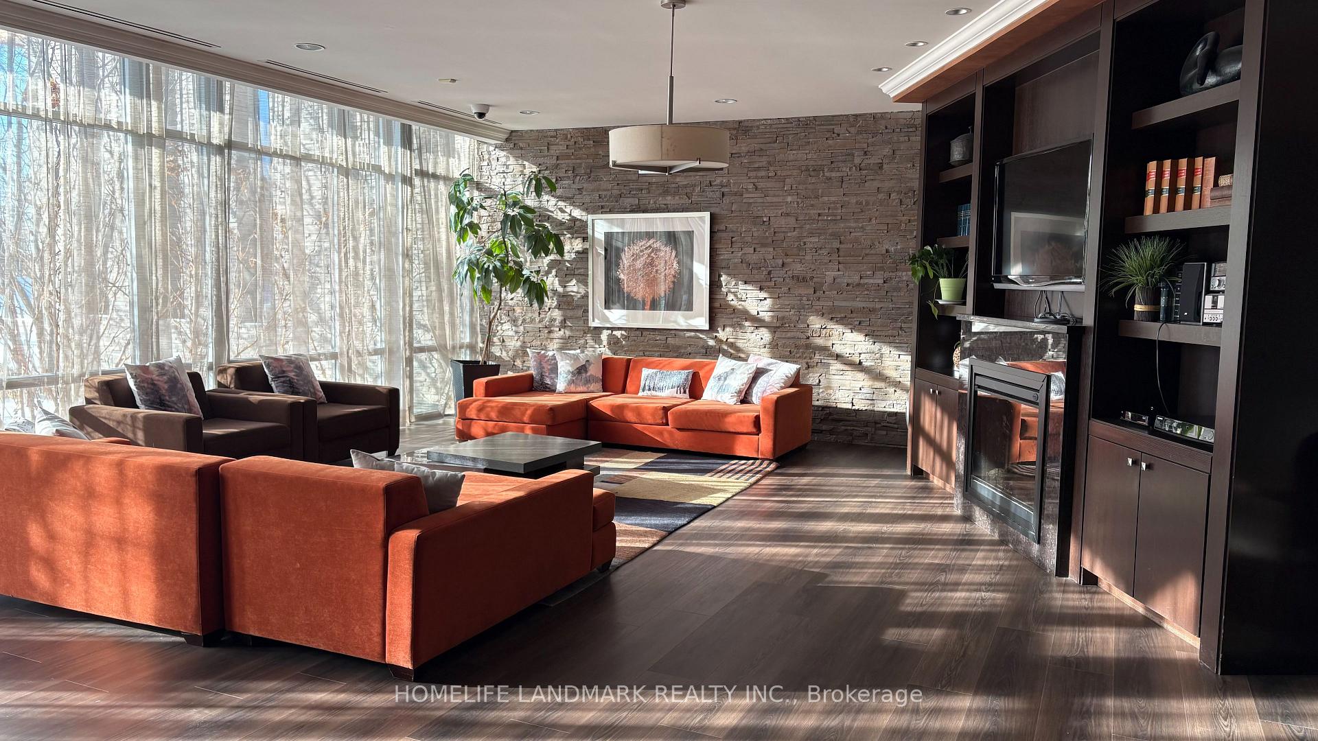 Photo 12 of Unit 603, 57 Upper Duke Crescent, Markham, Unionville — HOMEH