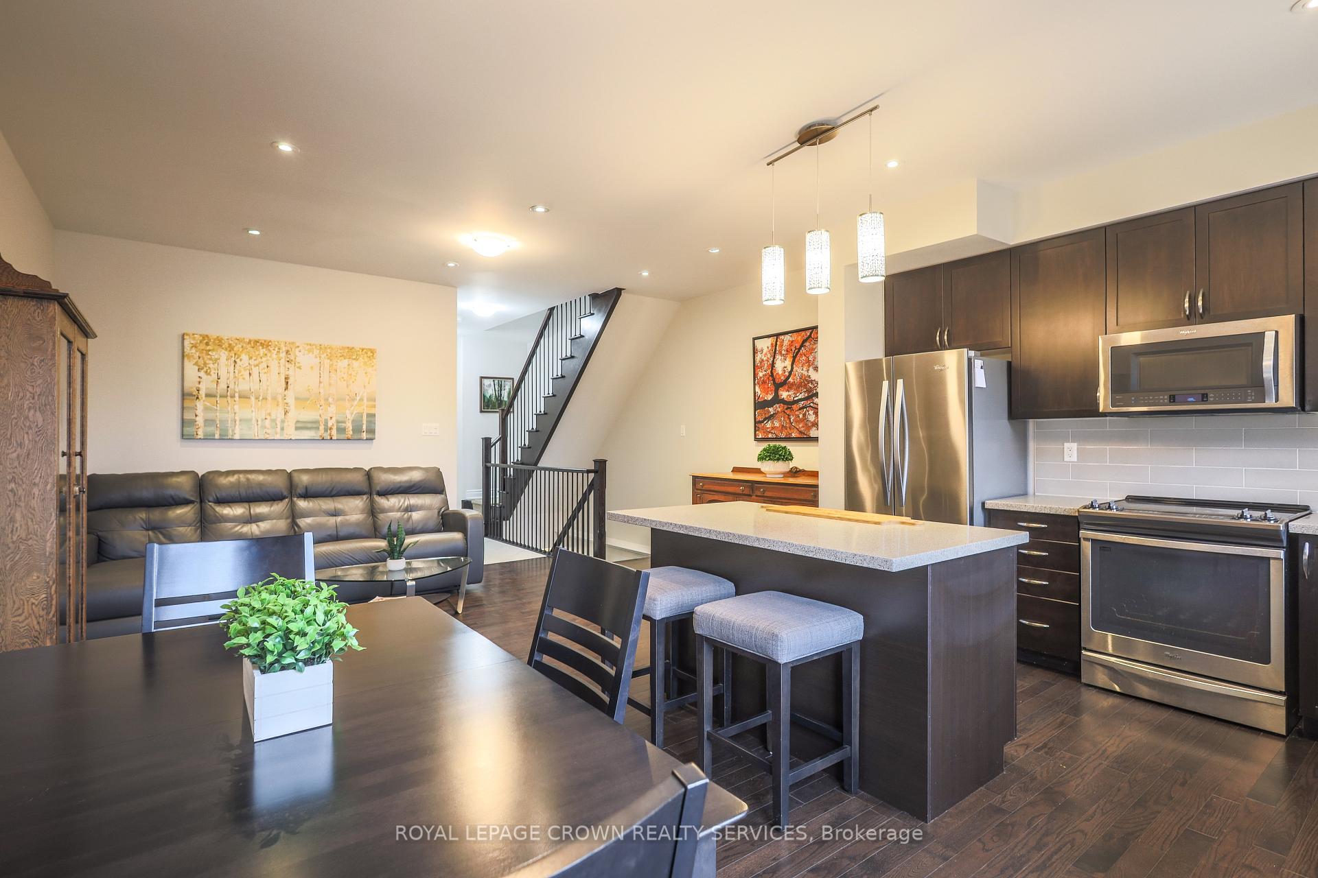 Photo 16 of Unit 5, 686 Wendy Culbert Crescent, Newmarket, Stonehaven-Wyndham — HOMEH