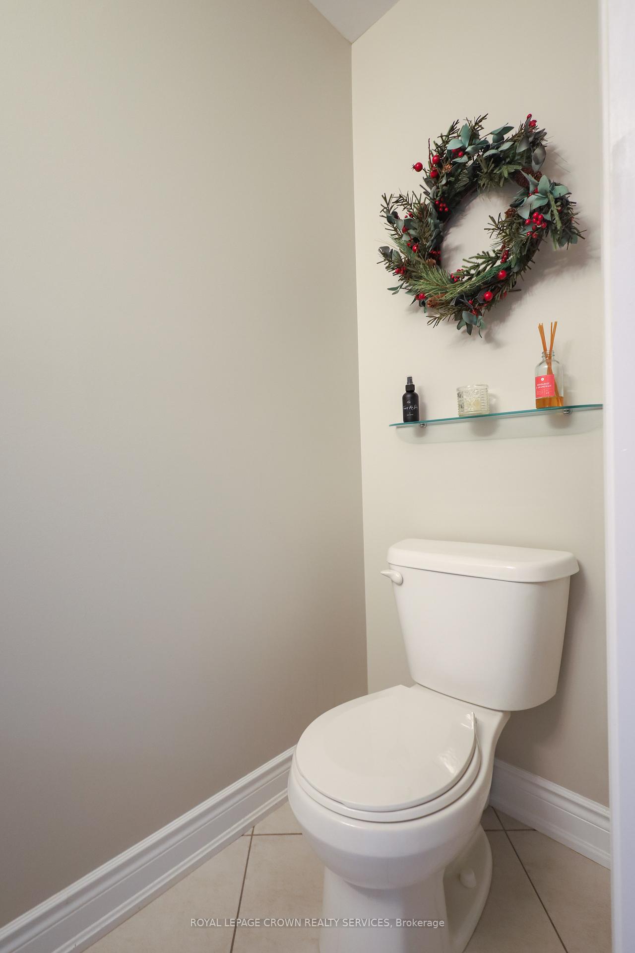 Photo 18 of Unit 5, 686 Wendy Culbert Crescent, Newmarket, Stonehaven-Wyndham — HOMEH