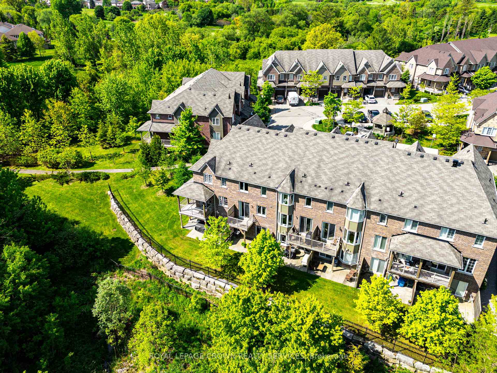 Photo 23 of Unit 5, 686 Wendy Culbert Crescent, Newmarket, Stonehaven-Wyndham — HOMEH
