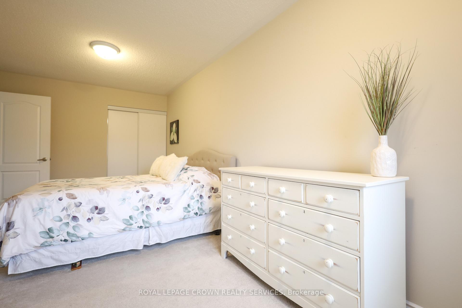 Photo 36 of Unit 5, 686 Wendy Culbert Crescent, Newmarket, Stonehaven-Wyndham — HOMEH